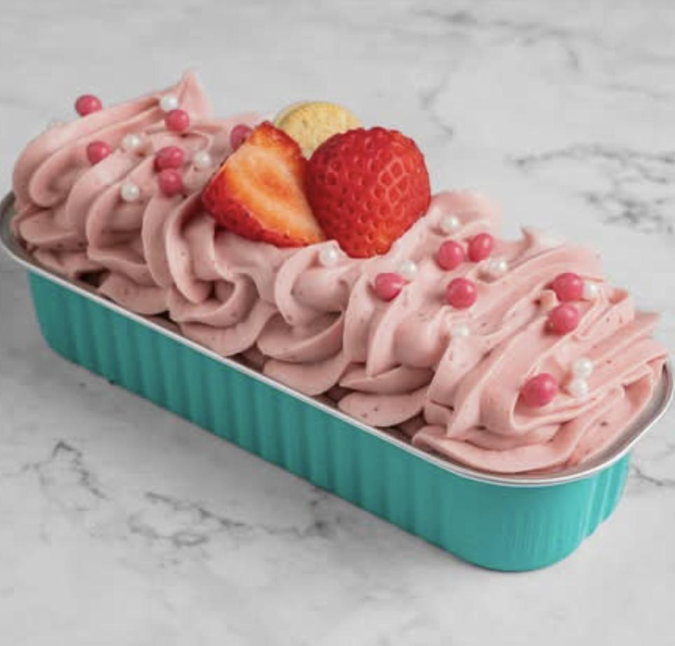 Strawberry vainilla cake